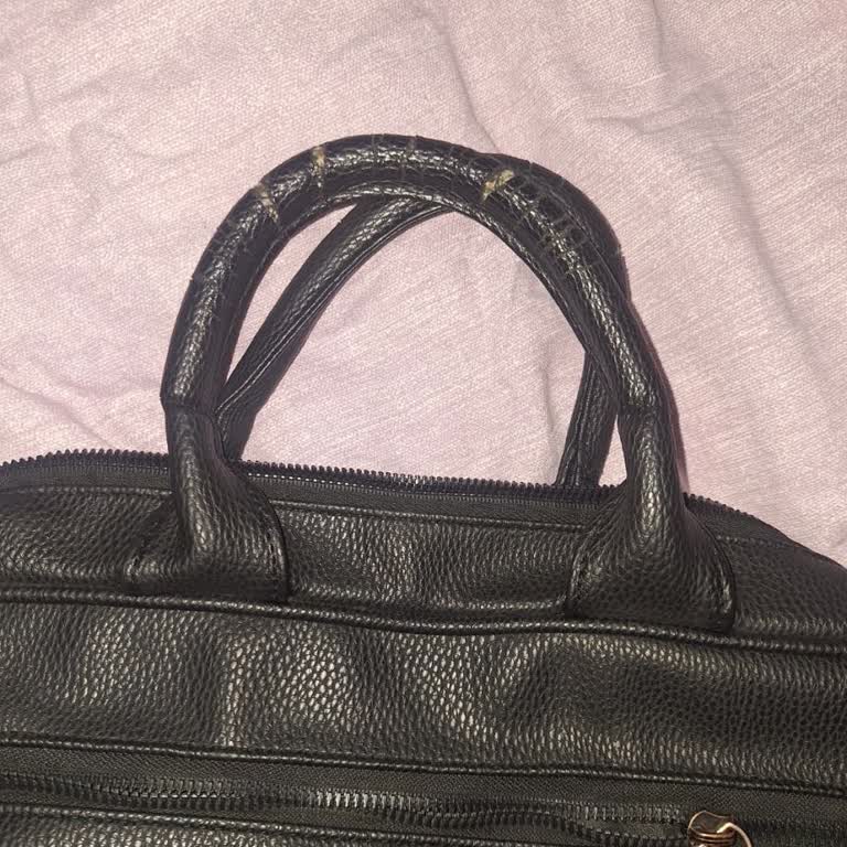 Cacharel Çantasında Hayal Kırıklığı: Deforme Kulplar Ve İletişim Sorunları