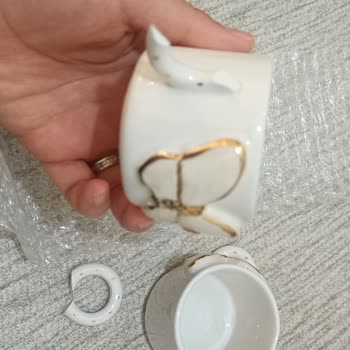 Kırık Fincanlar Ve İade Sorunu