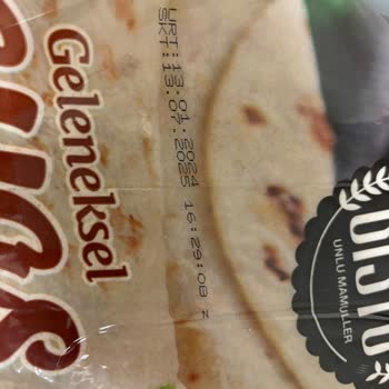 Küflü Lavaş Şoku: Öğrencilerin Zor Durumu