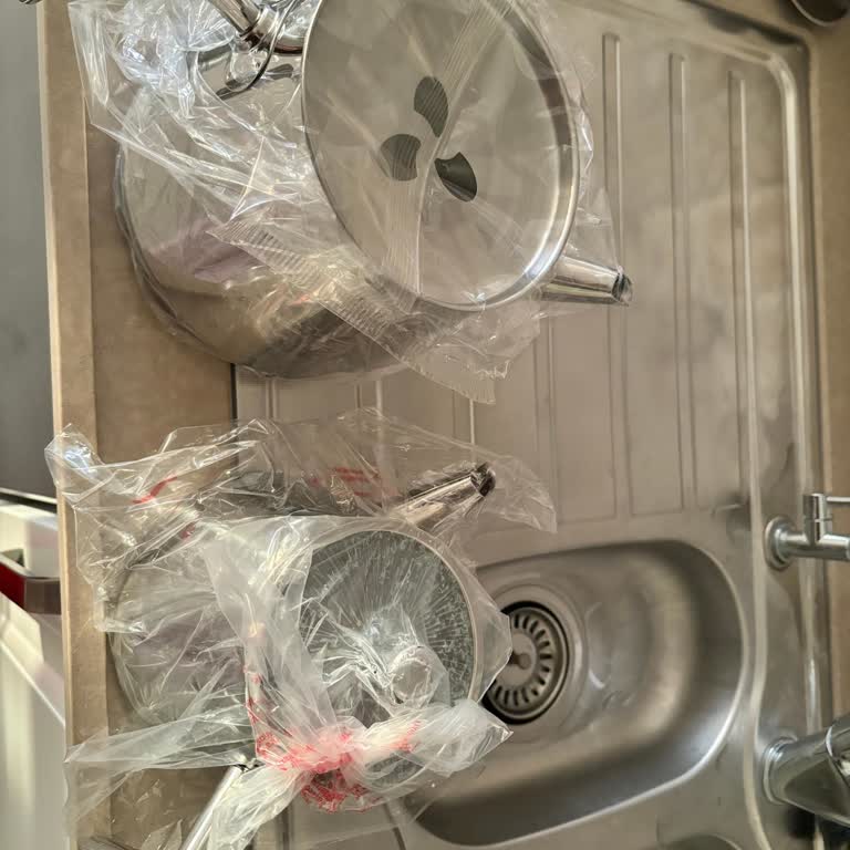 Yanlış Adrese Gönderilen Çaydanlık Ve Kırık Kapak Sorunu