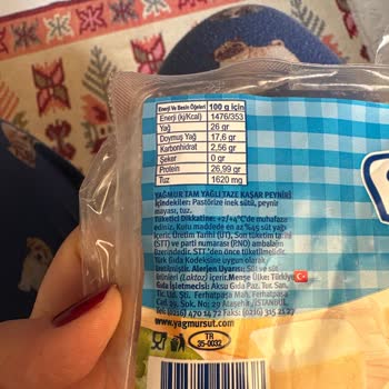 Kahvaltıda Taze Kaşardan Çıkan Cam Parçası Şoku