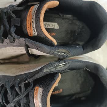 Skechers Ayakkabıda Erken Deformasyon Sorunu