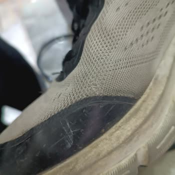 Skechers Ayakkabıda Erken Deformasyon Sorunu