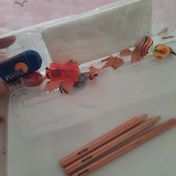 Sınavda Dağıtılan Kalemlerin Kalitesizliği