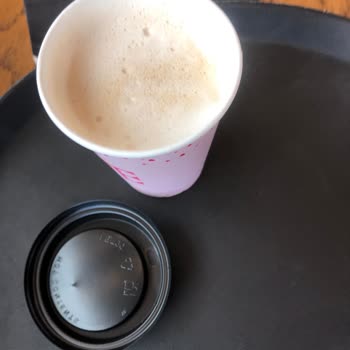 Chai Tea Latte'ye Tarçın Eklemek İçin Ekstra Ücret Talebi
