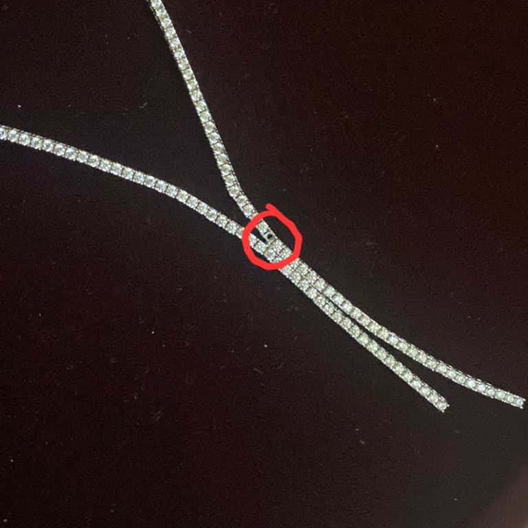 Nişanda Hayal Kırıklığı: Lizay Pırlanta Setin Taşı Düştü