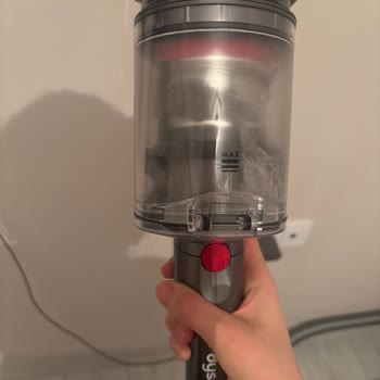 Dyson Süpürge Borusu Çıkmıyor: Hayal Kırıklığı