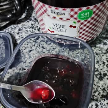 Vişne Reçelinde Beklenmedik Çekirdek Sorunu