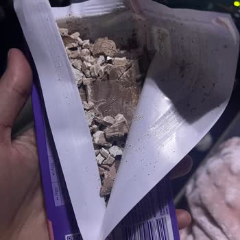 Bozuk Ve Kırık Milka Çikolata Deneyimi