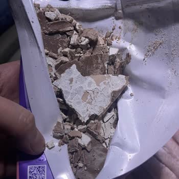 Bozuk Ve Kırık Milka Çikolata Deneyimi