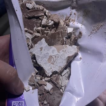 Bozuk Ve Kırık Milka Çikolata Deneyimi