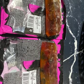 Bozuk Ürünler Ülker Ve Şok Market İmajına Zarar Veriyor