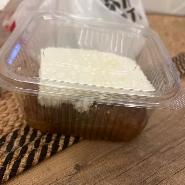 Yanlış Tatlı Siparişi Ve İlgisiz Müşteri Hizmetleri