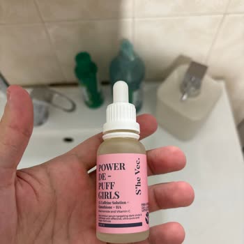 Göz Altı Serumu Şişlik Ve Kızarıklık Yaptı