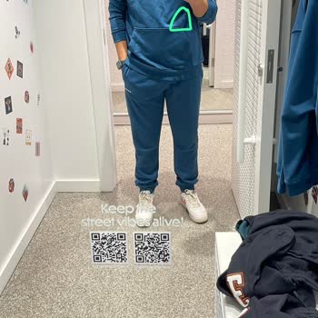 Defolu Sweatshirt Ve Uzayan İade Süreci