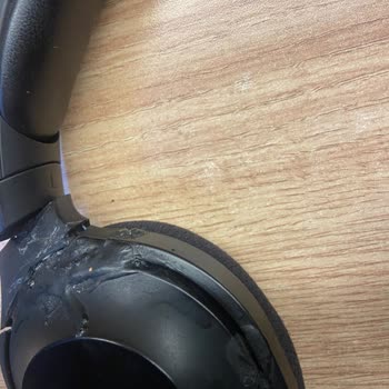My Razer Barracuda X Headset Keeps Breaking – Poor Durability & No Warranty Support