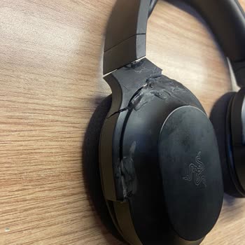 My Razer Barracuda X Headset Keeps Breaking – Poor Durability & No Warranty Support