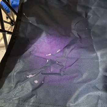 Kirli Ve Eskimiş Sandalyeler İle İade Sürecinde Sorunlar