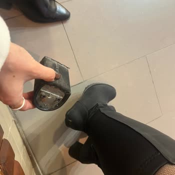 Botumun Topuğu Kırıldı, Müşteri Hizmetleri Cevap Vermiyor!