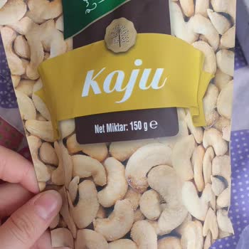 Küflü Ve Kurtlanmış Kuruyemiş Şoku