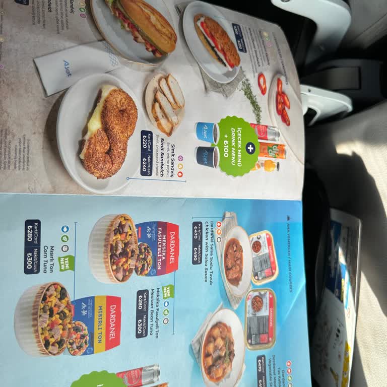 Ajet Uçakta Kurabiye Krizi: 500₺'lik Çay Ve Sandviç