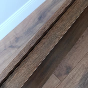 Vivense TV Ünitesi Hasarlı Parçalar Ve İletişim Sorunları