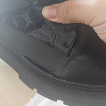 İpekyol Botları 4. Giyişte Dağıldı!