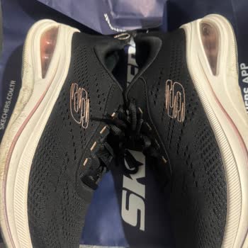 My Skechers Shoes Tore in Just 2 Months – Denied Warranty Claim