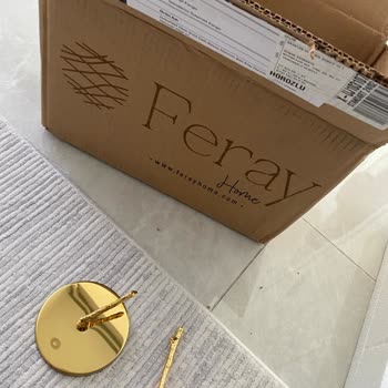 Kırık Gelen Sipariş Ve İlgisiz Müşteri Hizmetleri