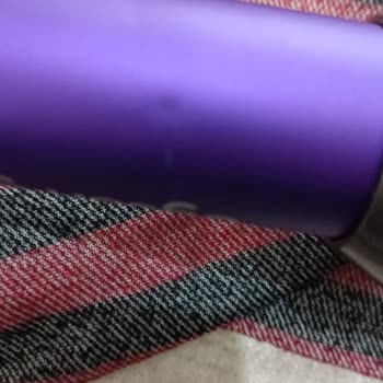 Çizik Ve Darbeli Dyson Süpürge Şoku