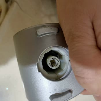 Bosch Mikserin Kronik Sorunu: Garanti Biter Bitmez Aşınma