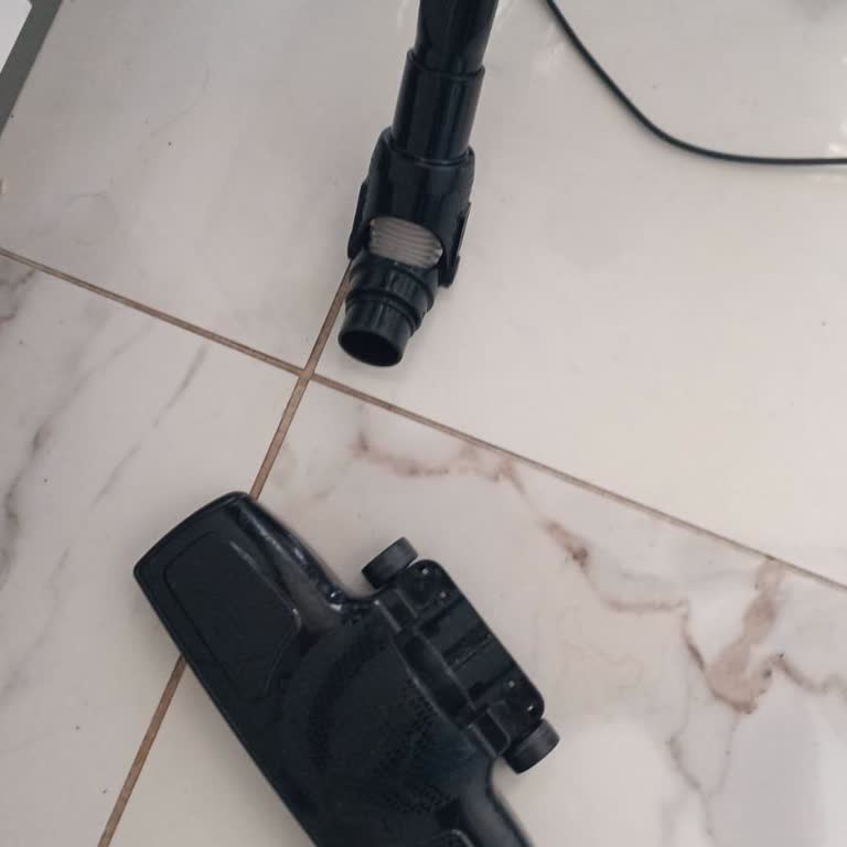 Elektrik Süpürgesi Başlık Sorunu Ve Garanti Desteği Talebi