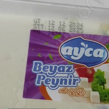 Ayça Son Kullanma Tarihine Daha Var Olmasına Rağmen Peynir Bozulmuş!