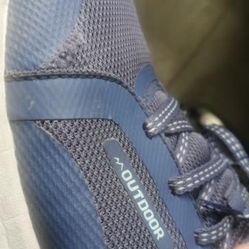 Skechers Ayakkabının File Yırtılması Ve Mağaza İlgisizliği