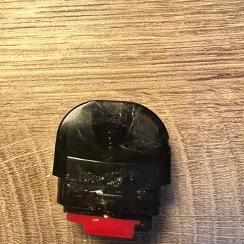 Smok Nord 5 Cartridge Cracked and Leaking After 15 Days – No Support