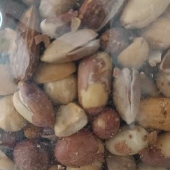 Yanlış Ürün Gönderimi: Lüks Kuruyemiş Yerine Duble Karışık