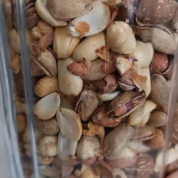 Yanlış Ürün Gönderimi: Lüks Kuruyemiş Yerine Duble Karışık