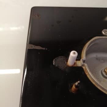 Bosch Cam Ocakta Renk Atması Ve Servis Sorunu