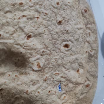 Untad Premium Lavaş'ta Plastik Sürprizi