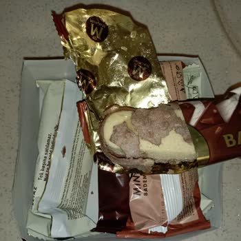 Magnum Mini Hayal Kırıklığı: Tüketiciye Ulaşan Kalitesiz Ürünler