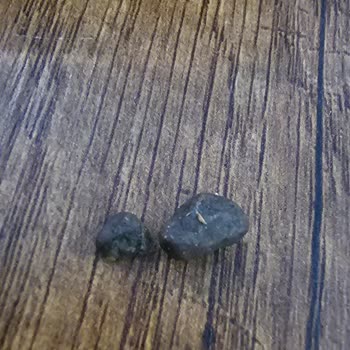 Muska Tatlısında Taş Skandalı