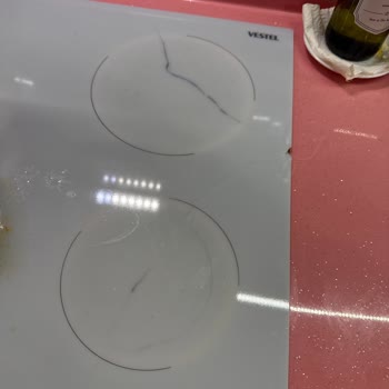 Vestel Ankastre Ocak Camındaki Çatlak Sorunu