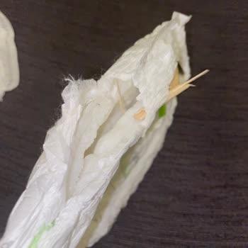 Sleepy Bebek Bezinde Odun Parçası Şoku