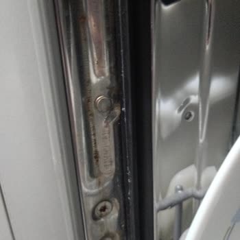 Yeni Bulaşık Makinesinde Paslanma Sorunu