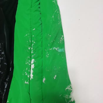 Mavi Jeans Montumun Kapüşon Rengi Soyuldu, Mağaza Yardımcı Olmuyor
