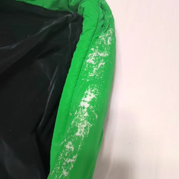 Mavi Jeans Montumun Kapüşon Rengi Soyuldu, Mağaza Yardımcı Olmuyor