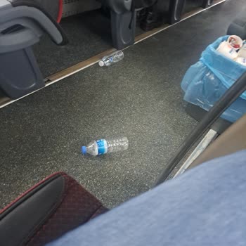 Uyuyan Hostesin Yolcu Memnuniyetsizliği