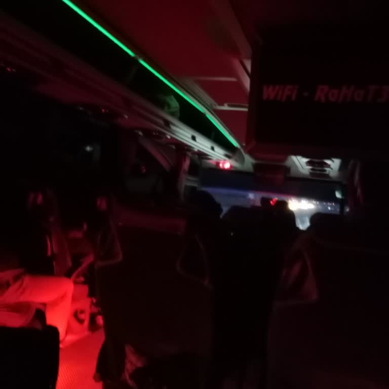 Süha Turizm'in Eski Ve Konforsuz Otobüsleri Yolcuları Mağdur Ediyor