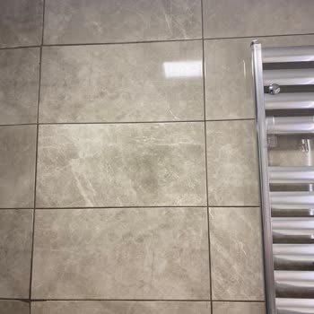 Ispartakule Evlerinde Sürekli Çatlayan Duvarlar Ve Çözüm Bulunamayan Sorun