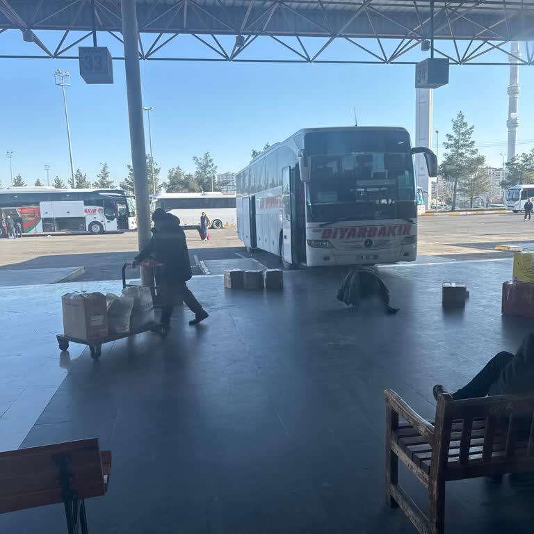 Uzun Süren Yolculuk Ve Soğuk Otobüs Deneyimi